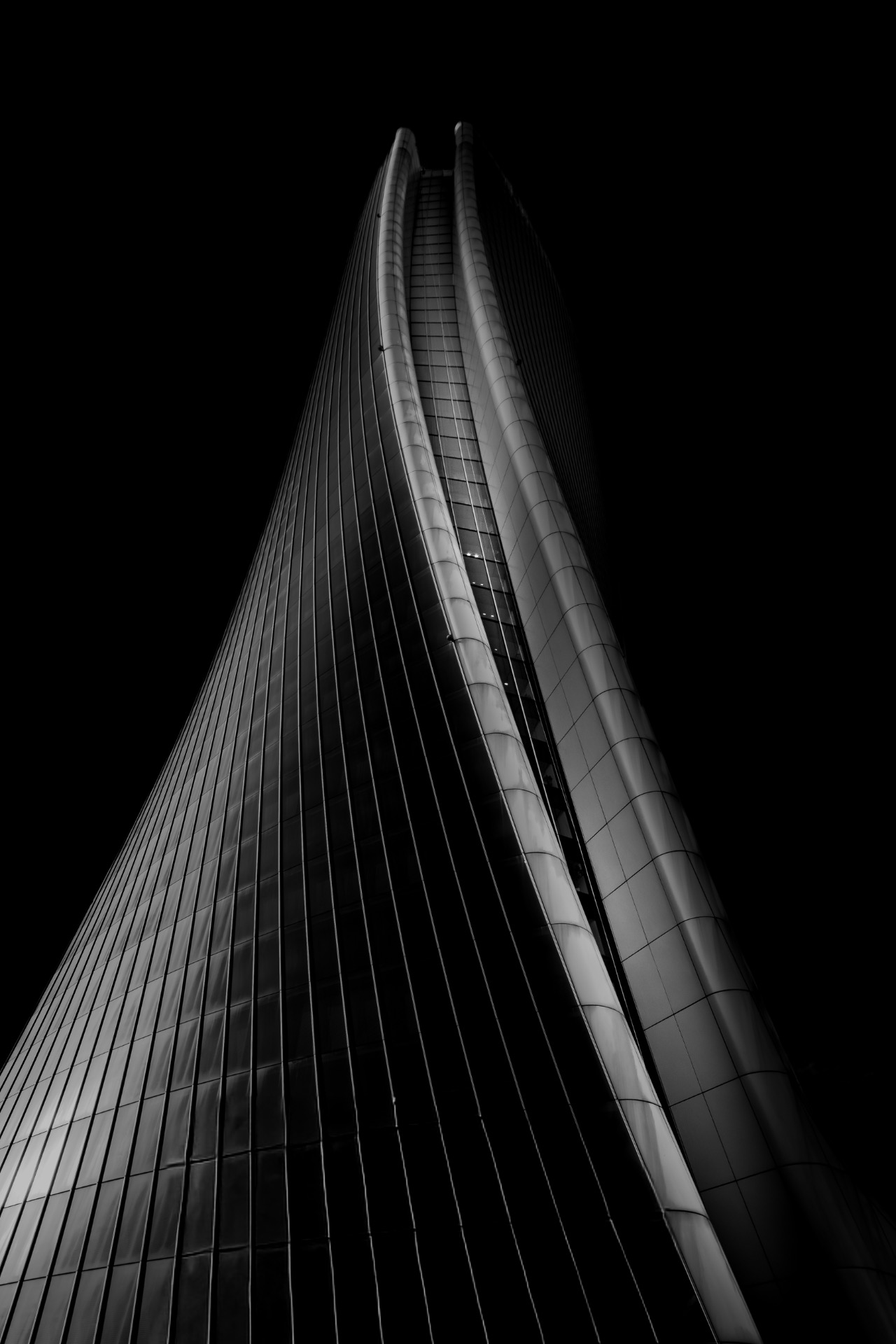 Milano modern architecture - Generali Tower, Milano Centrale 
